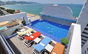 Boss Hotel